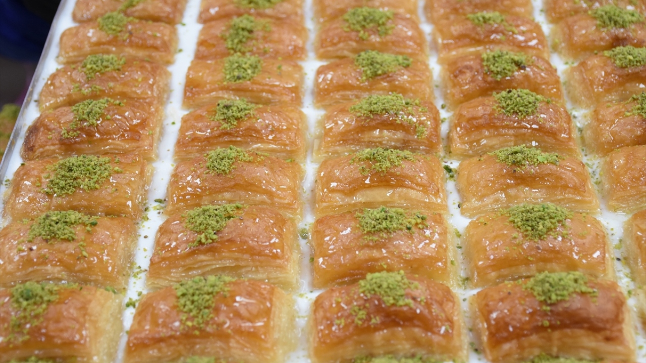 kaymaklı baklava