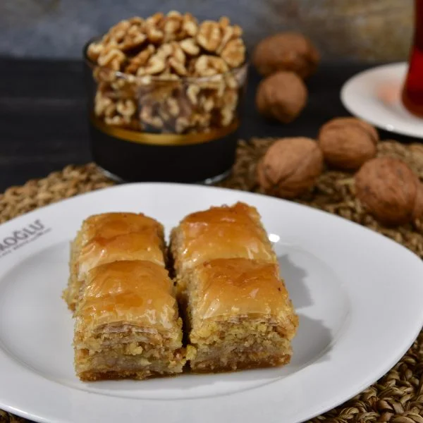 Cevizli Ev Baklavası 4