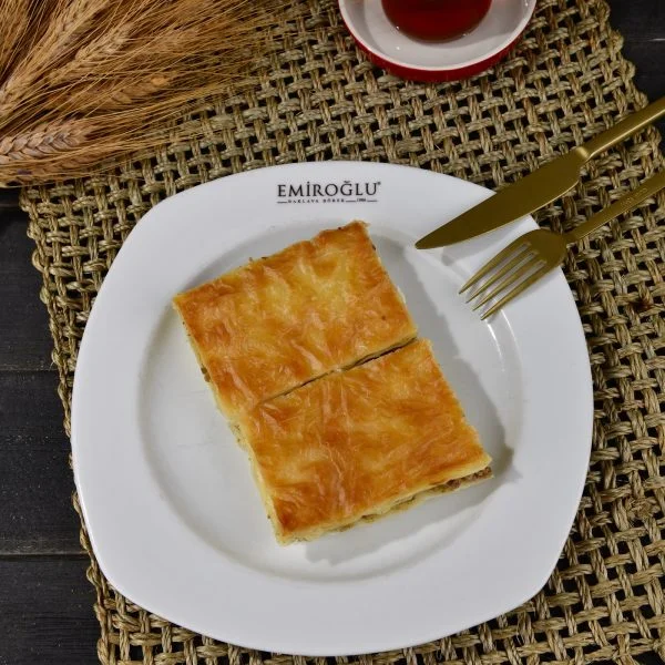 Kıymalı Su Böreği 2