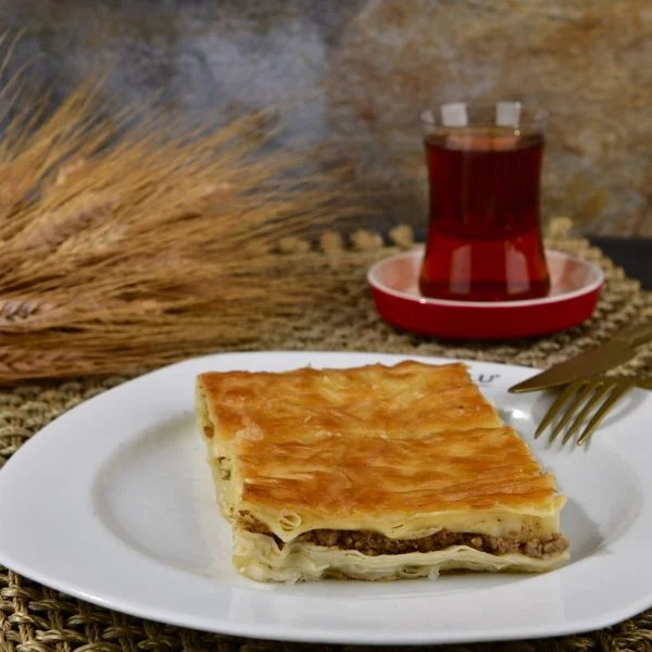 Kıymalı Su Böreği