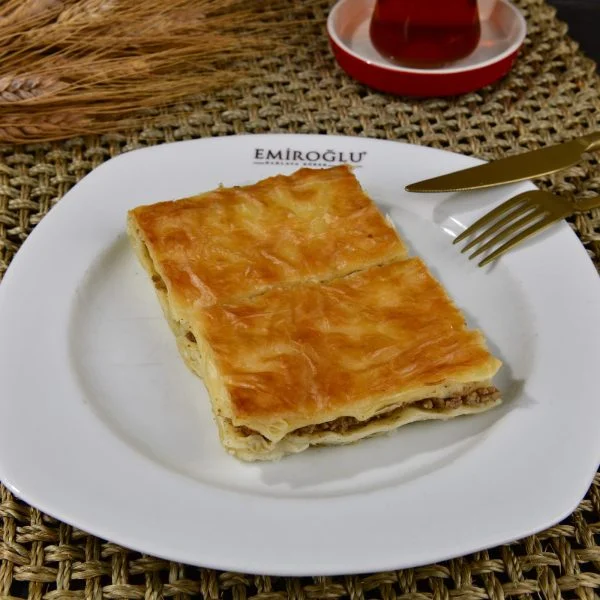 Kıymalı Su Böreği3