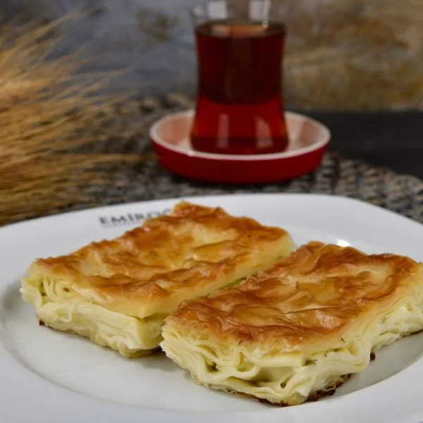 Peynirli Su Böreği